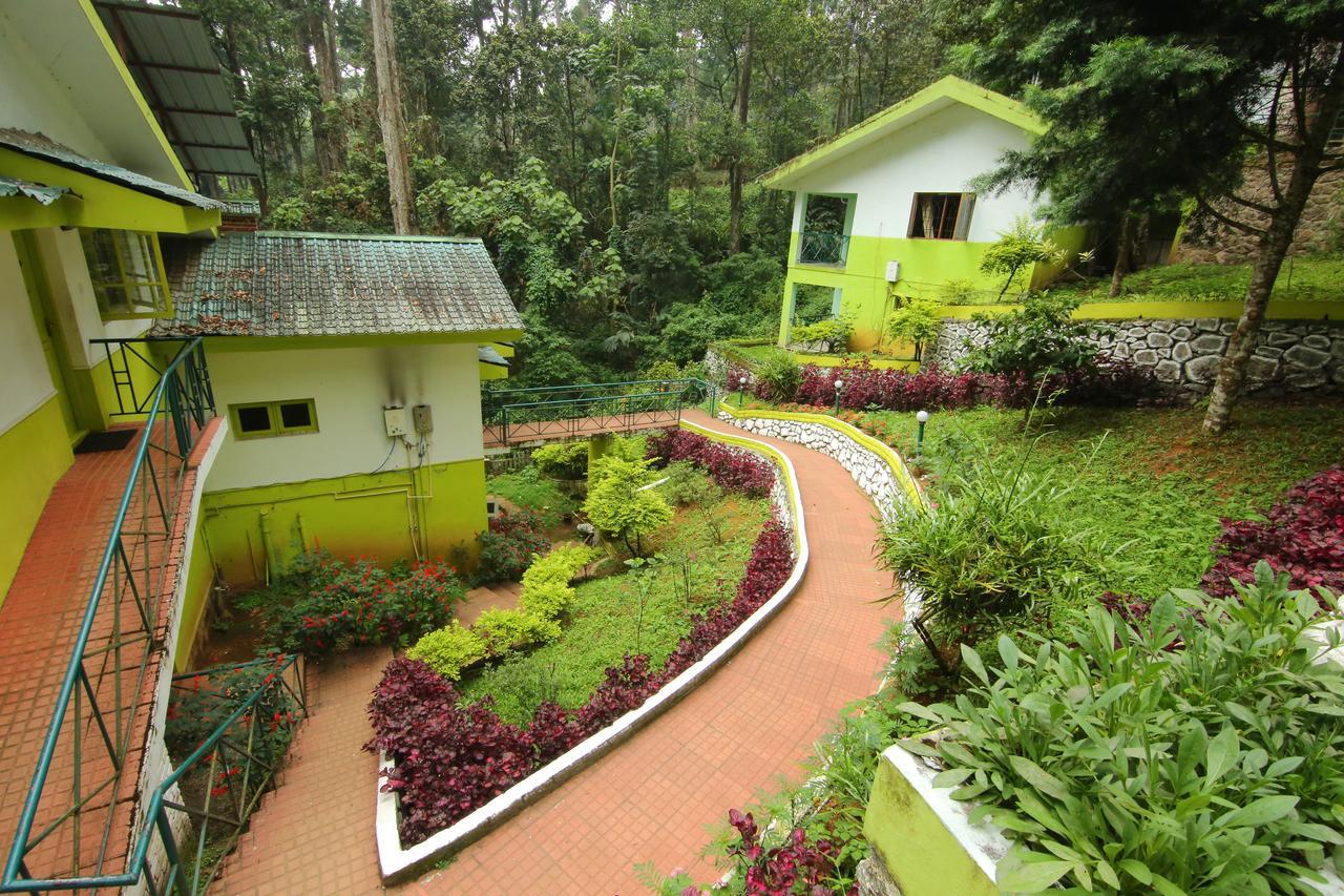 Oyo 4651 Woodpecker Resort Munnar Bagian luar foto