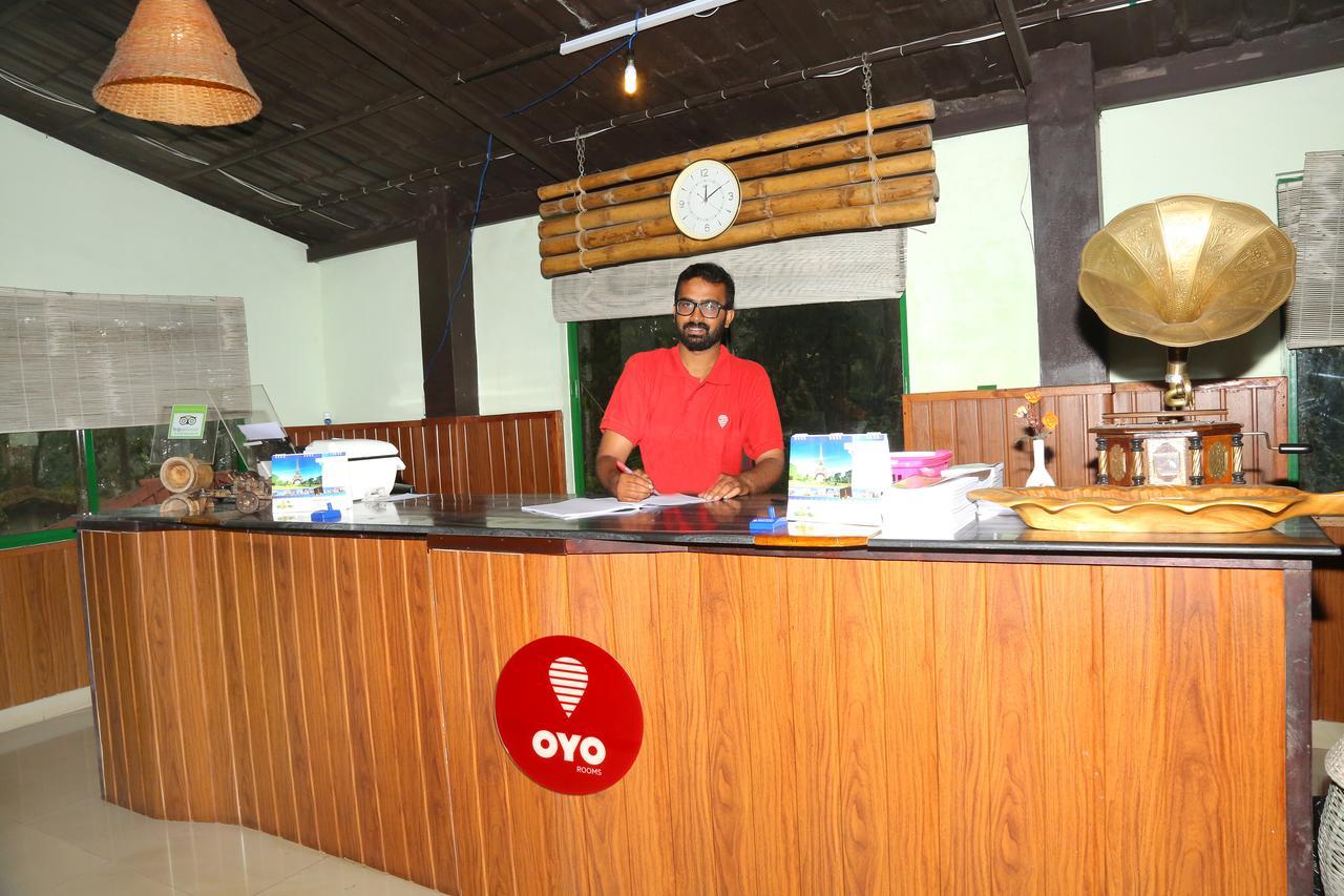Oyo 4651 Woodpecker Resort Munnar Bagian luar foto